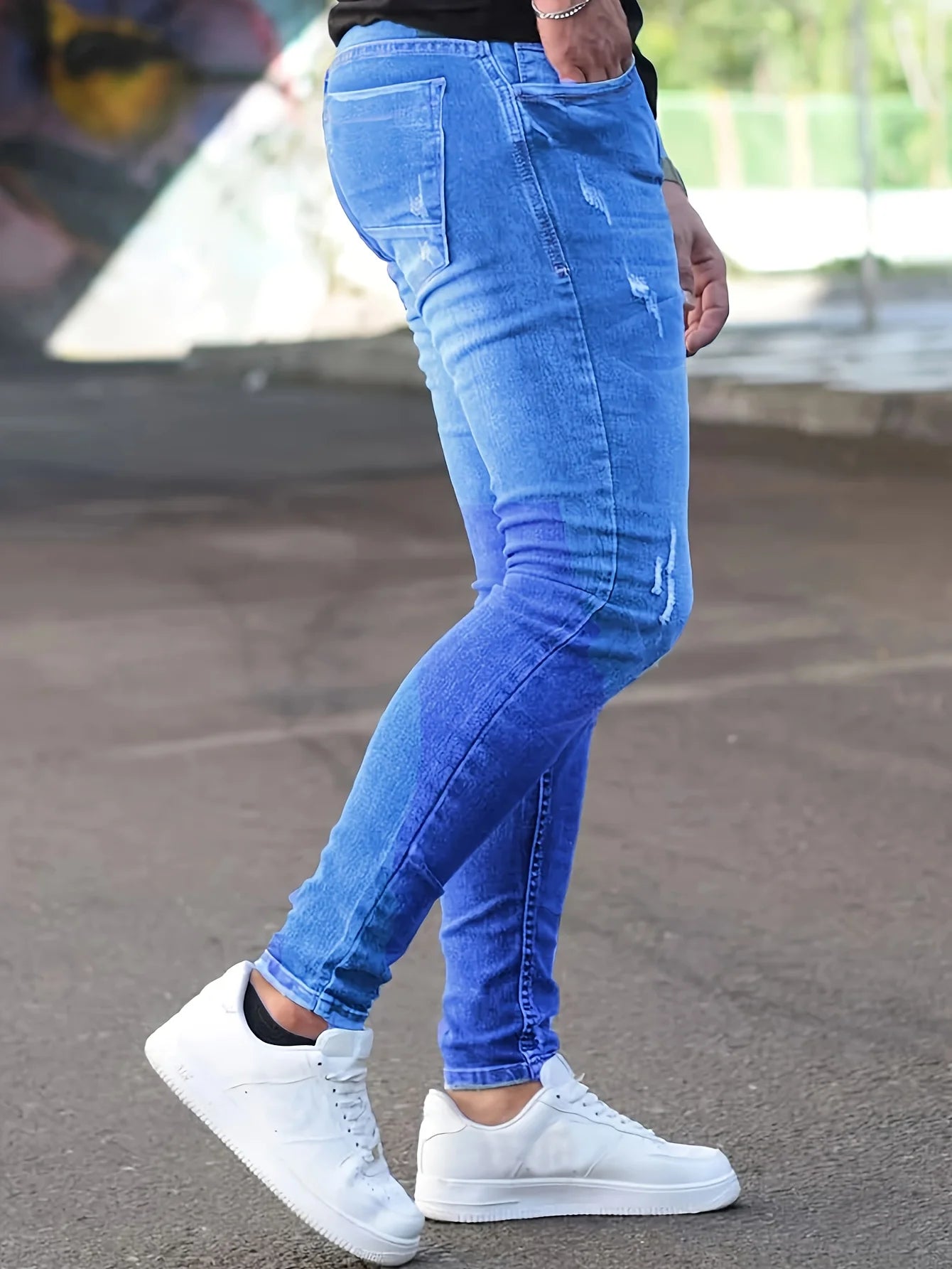 Men's fashionable blue washed jeans